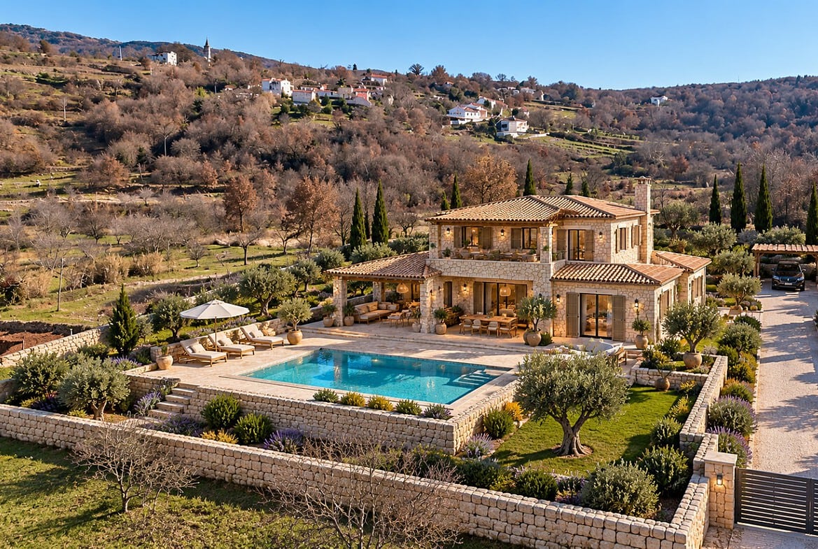 Mediterrane Villa mit Pool und Weitblick